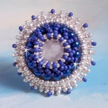 Marine Blue ring embroidered with Swarovski crystal, round pearls and Miyuki seed beads